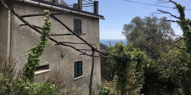 Una casa di campagna al mare, il rustico con vista